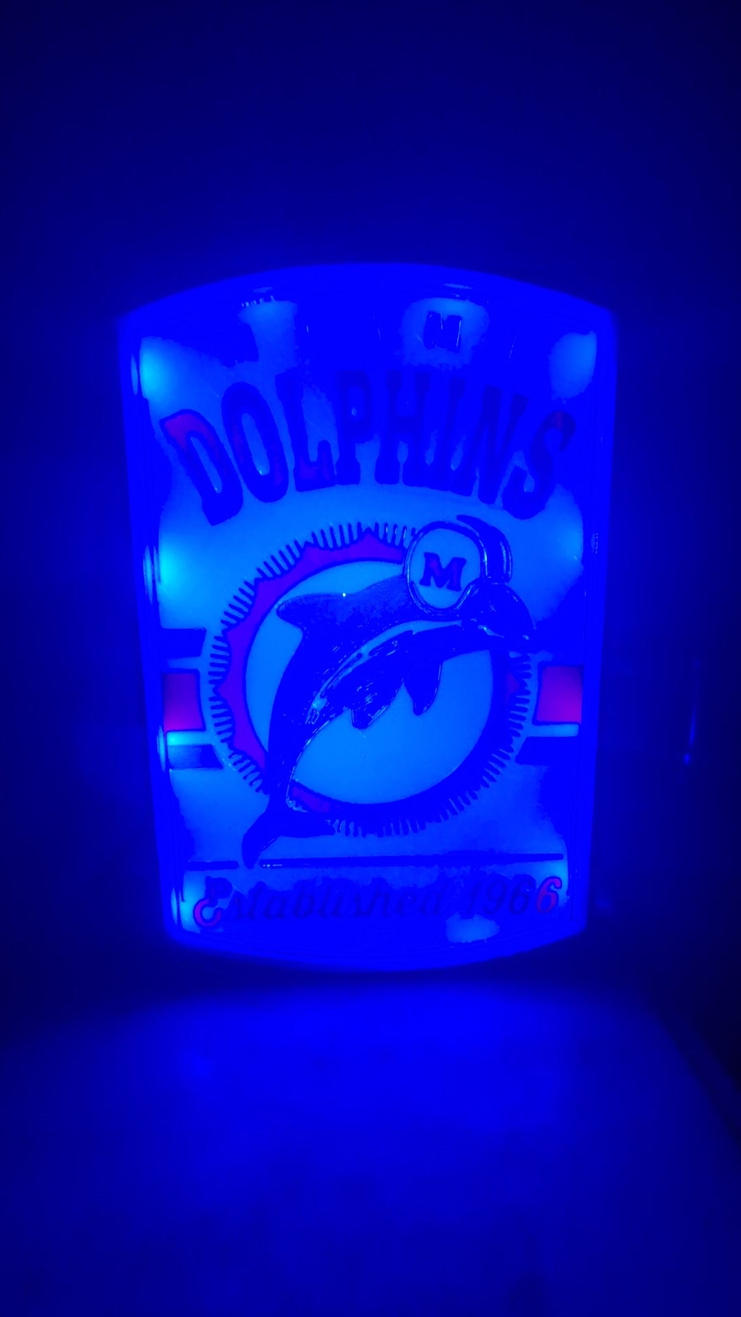 Miami Dolphins Vintage LED Lightbox – Custom App-Controlled USB Wall & Desk Sign